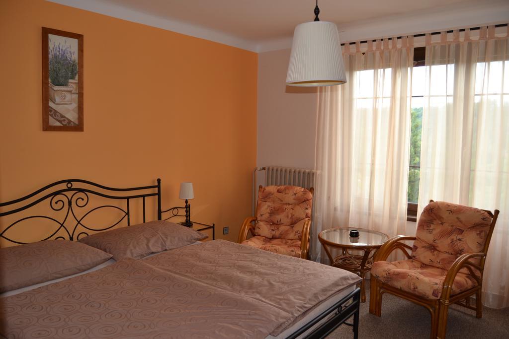 Pension Betty Табор Экстерьер фото